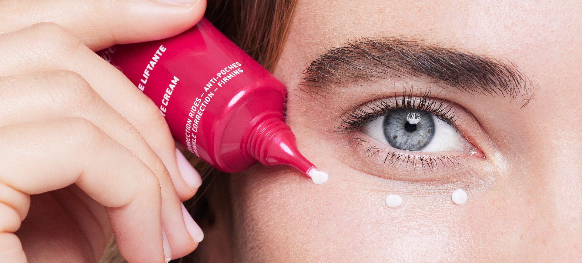 Eye contour