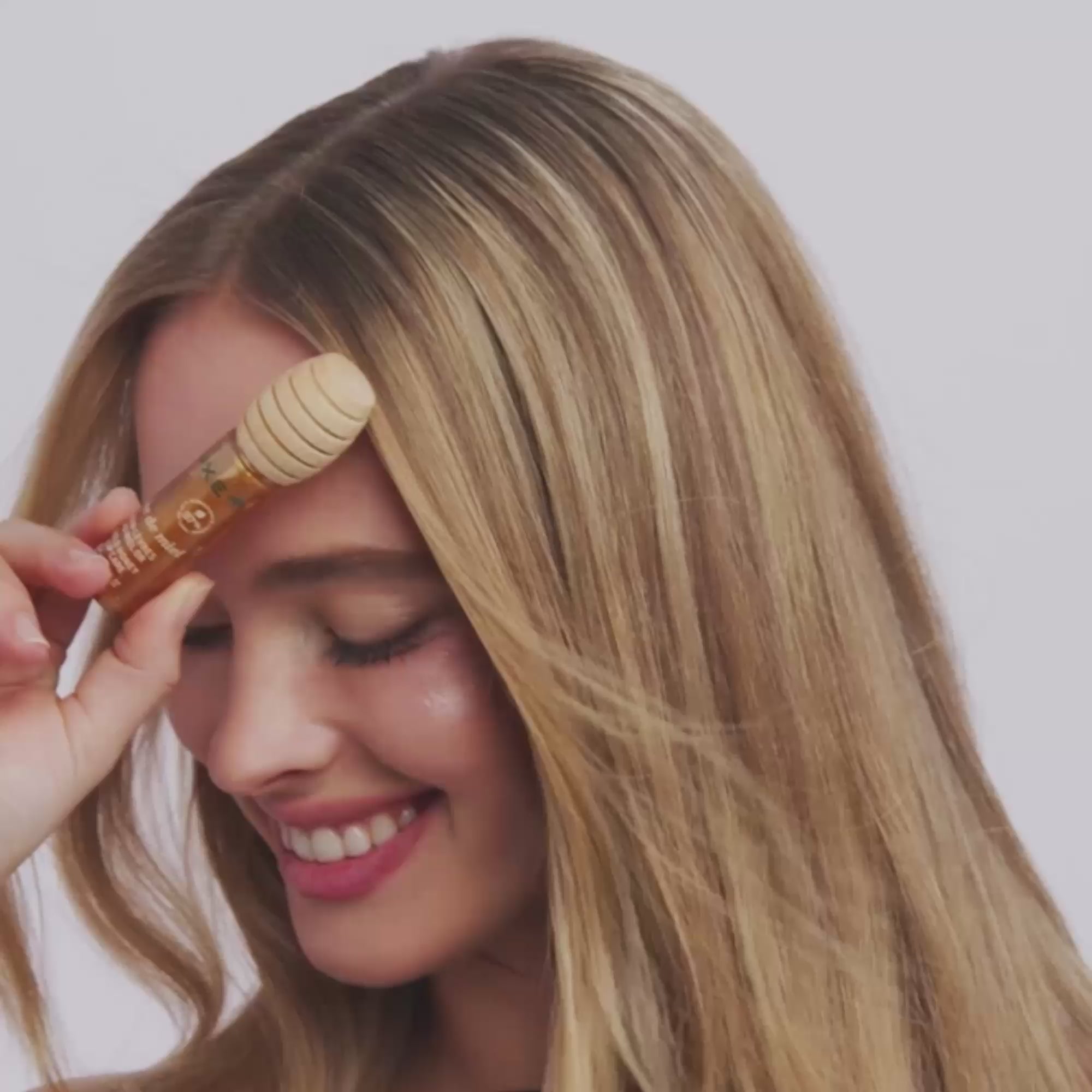 Gold honey lip care - Shine & Hydration | NUXE